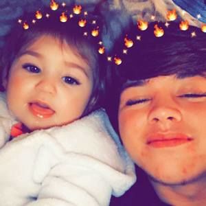 Meet your Posher, Johnlee